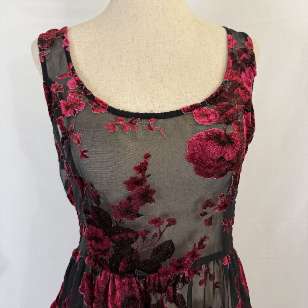 Betsey Johnson Collection! Classic Tiered Vintage Dress Velvet Roses 8 USA Sheer - Picture 2 of 6